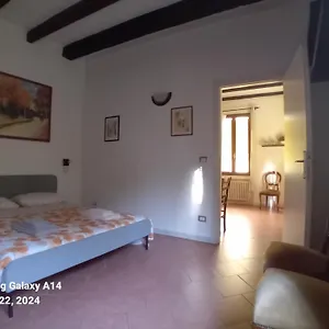 https://panigale90.emilia-romagnahotels.net